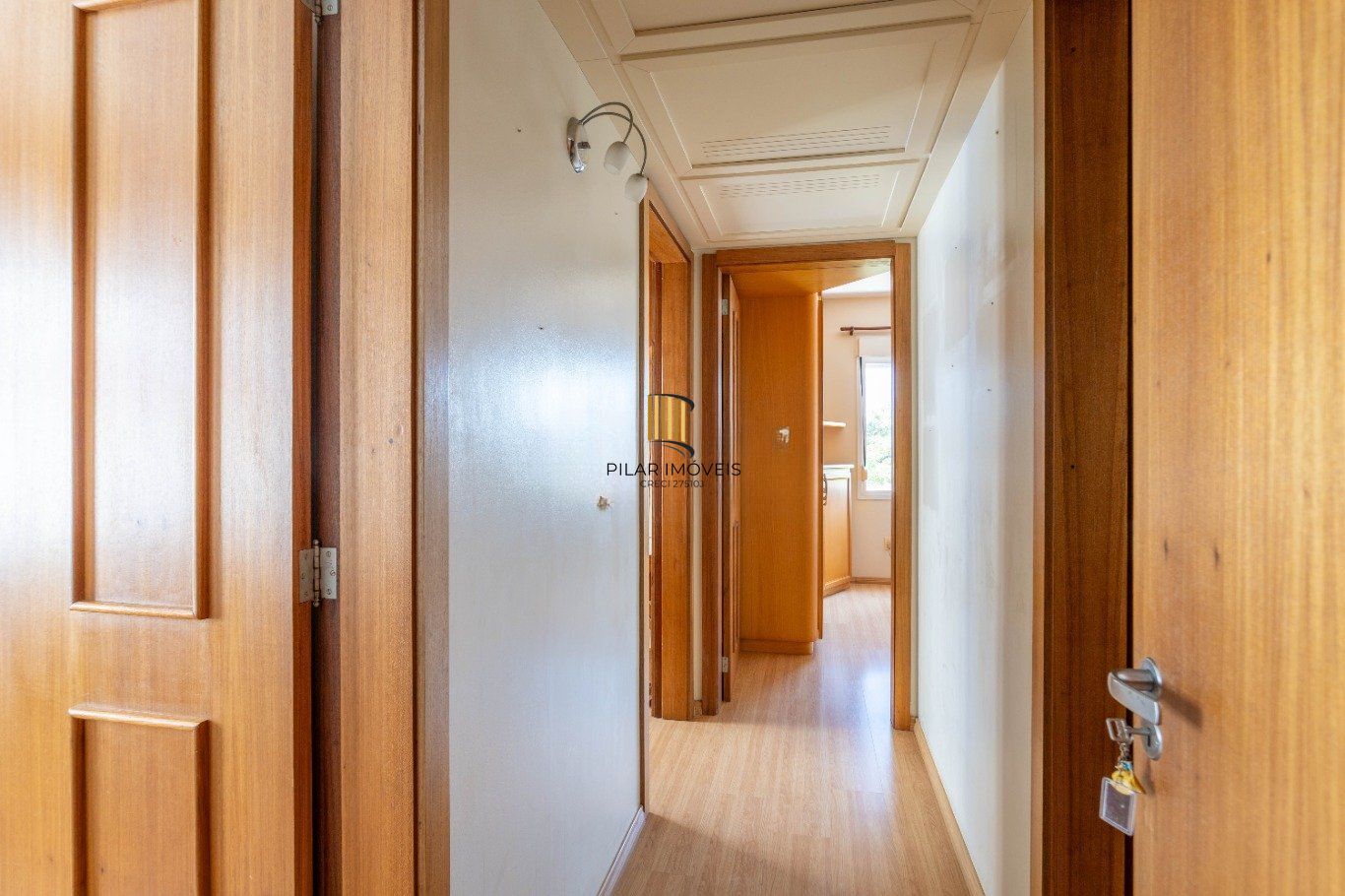 Apartamento com 3 Quartos, 1 suite e 1 vaga à Venda no bairro Tristeza.