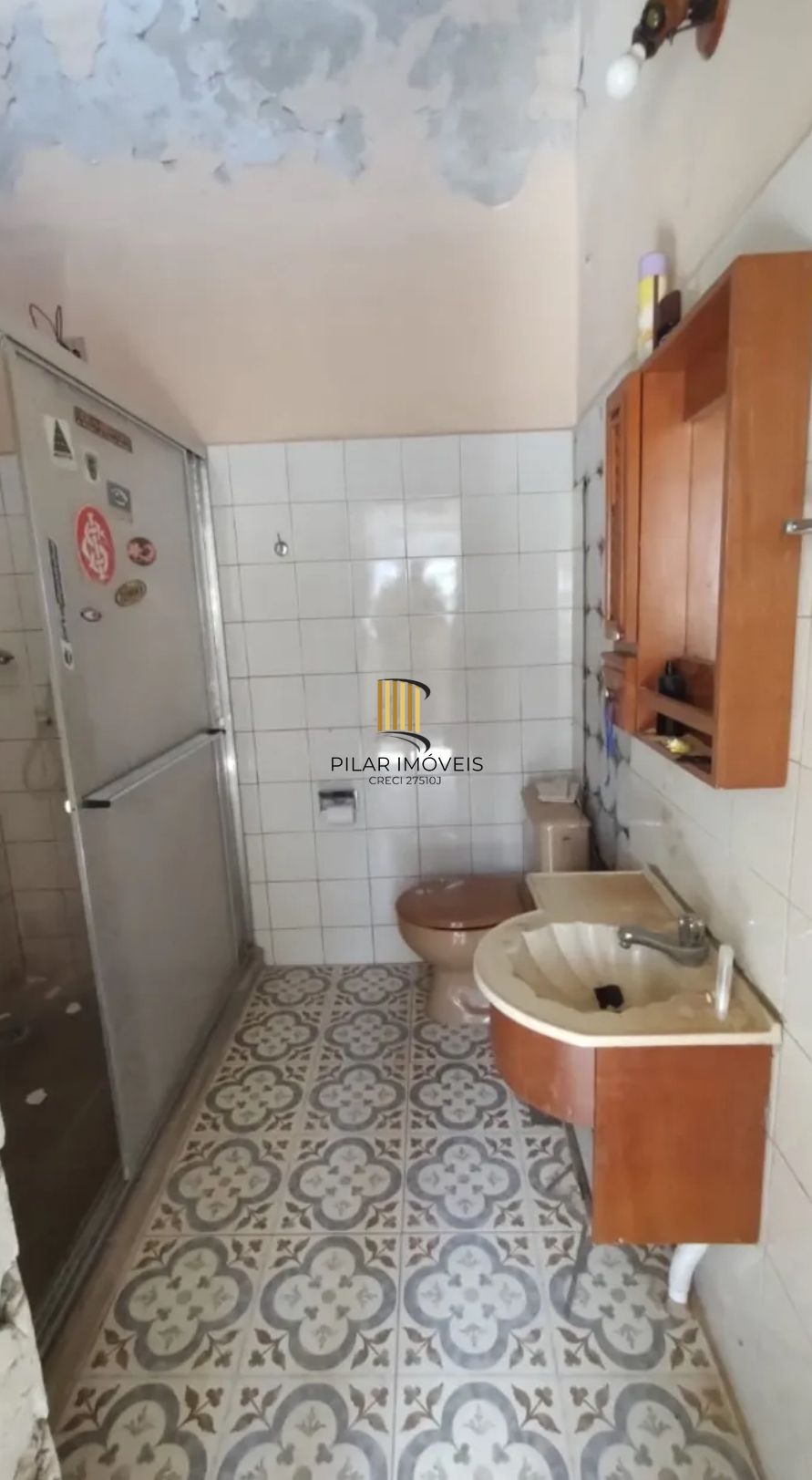 Casa com 3 Quartos e 3 banheiros à Venda, 120 m² por R$ 390.000