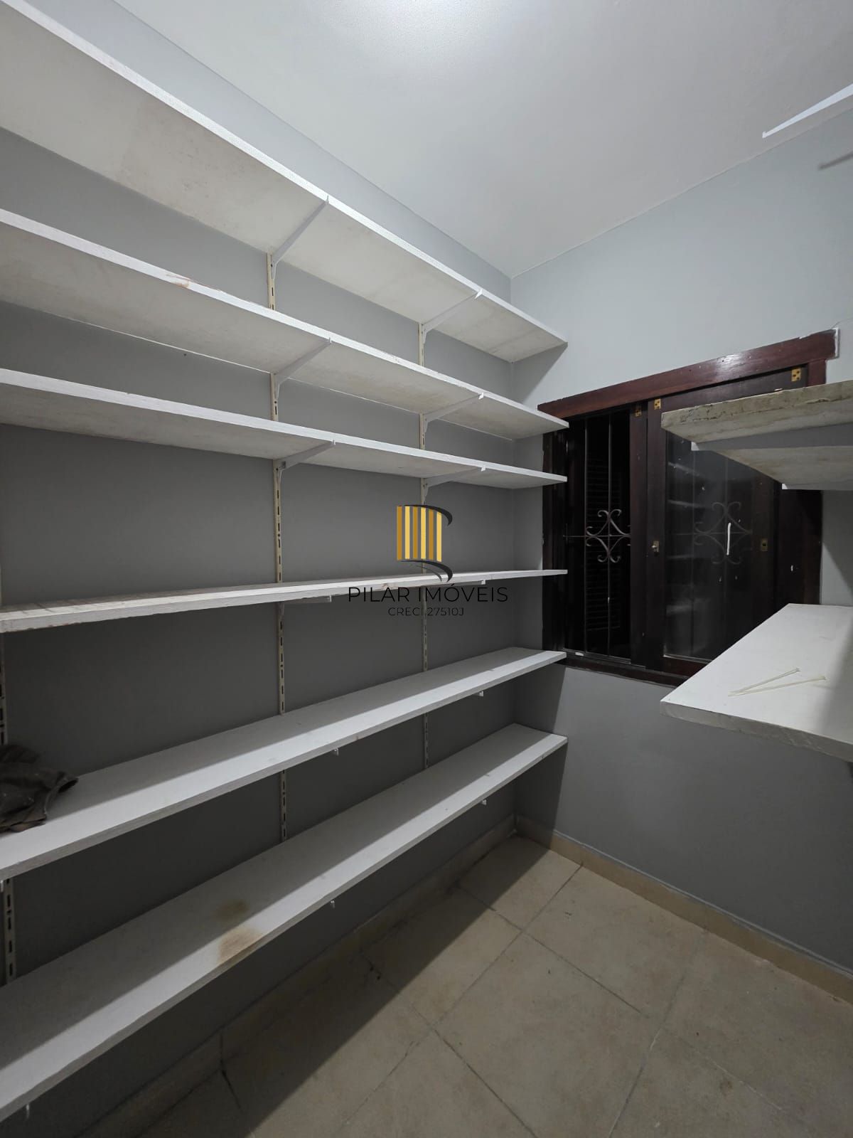 Casa de 3 dormitório no bairro Jardim do Salso