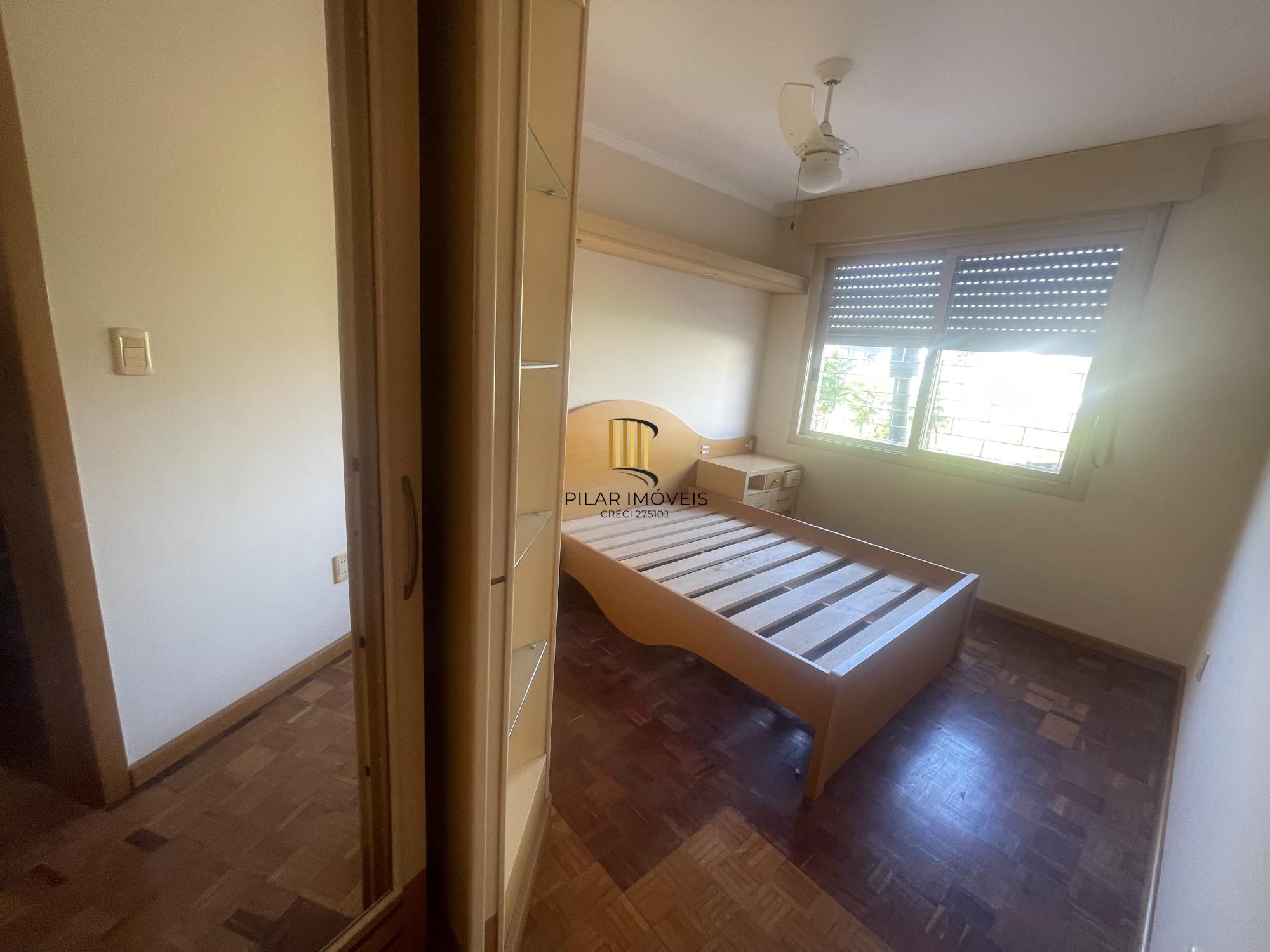 Apartamento com 2 quartos com closet à venda 1 vaga de garagem Elevador Sarandi