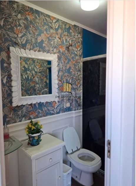 Apartamento com 3 quartos e 283m² à venda em Independência, Porto Alegre.