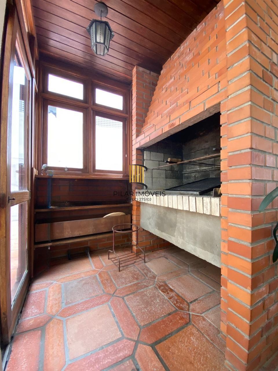 Apartamento com 3 quartos, 1suíte, 3 vagas e 146m² à venda em Bela Vista.