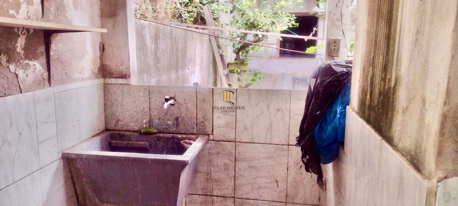 Casa 133m2  3 dormitórios e 1 vaga Cachoeirinha