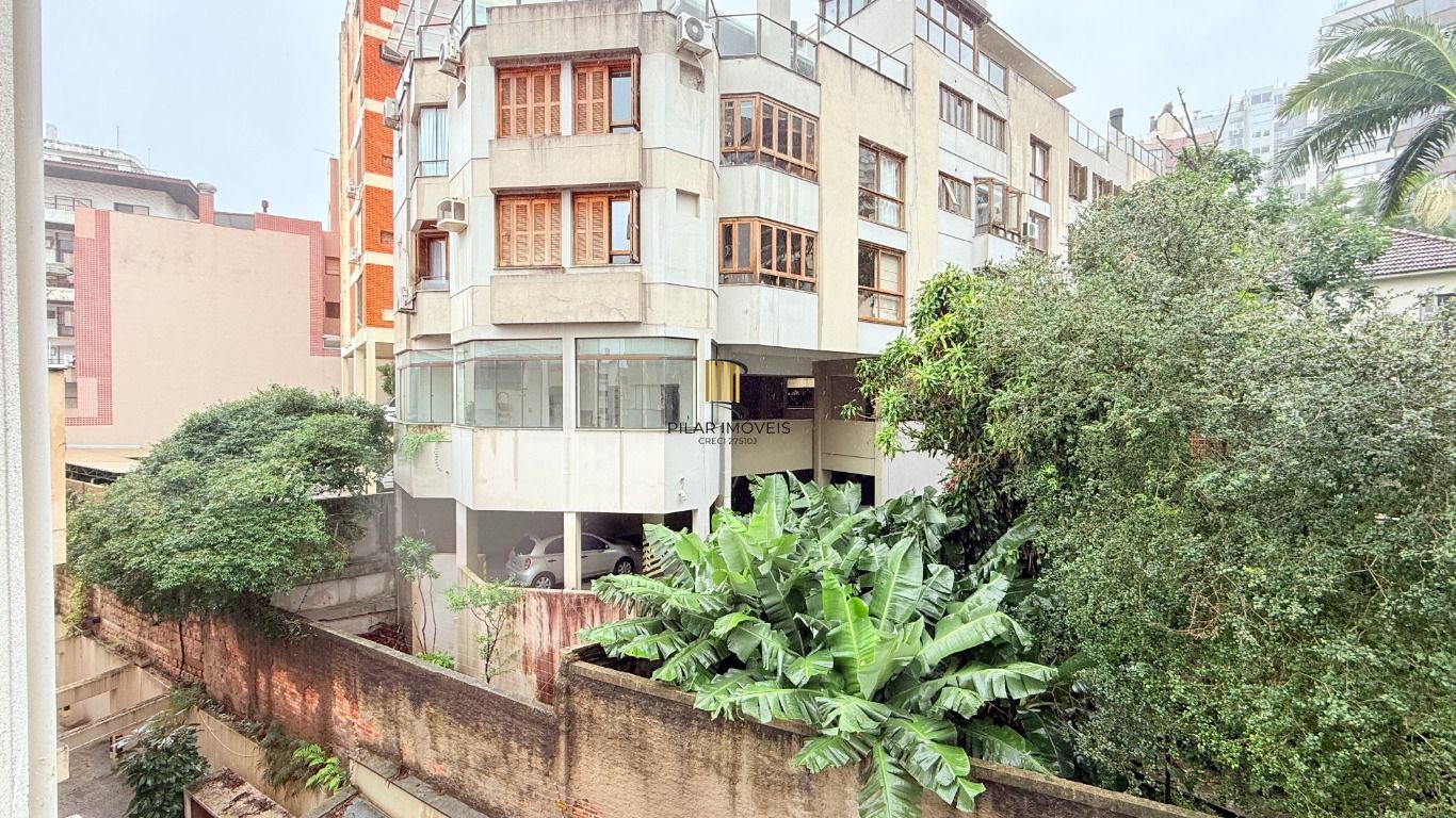 Apartamento com 2 quartos, sendo 1 suíte e 2 vagas no bairro Bela Vista