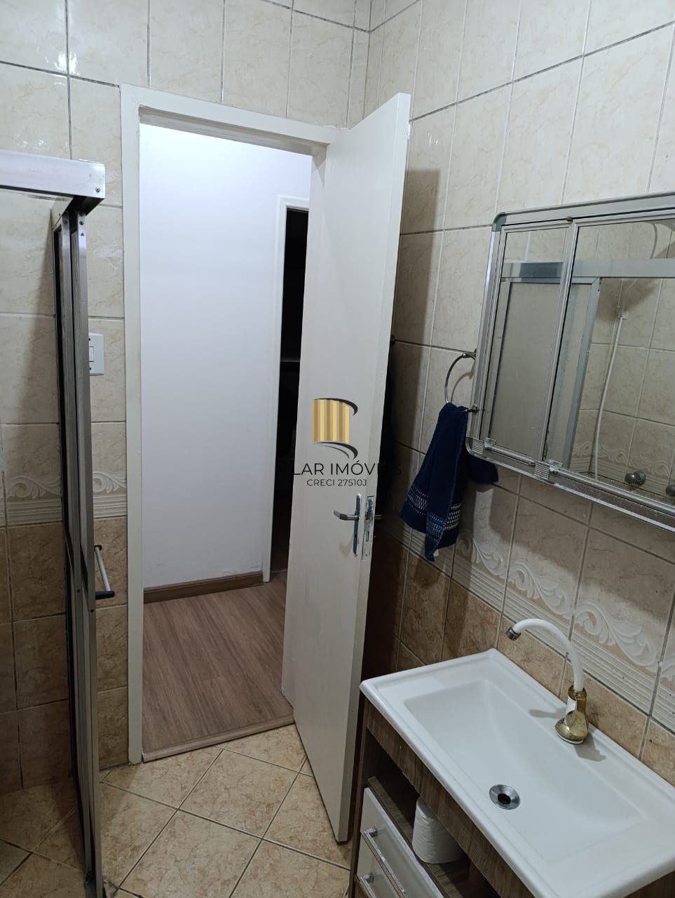 Apartamento térreo de 2 quartos e 1 vaga no bairro São Sebastião