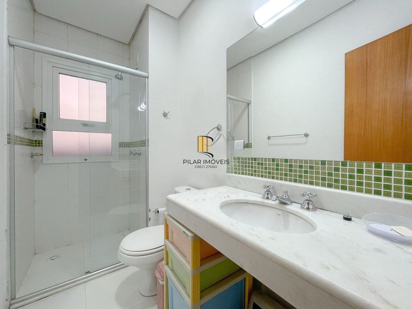 Casa com 4 quartos e 339m² à venda em Santa Tereza, Porto Alegre.