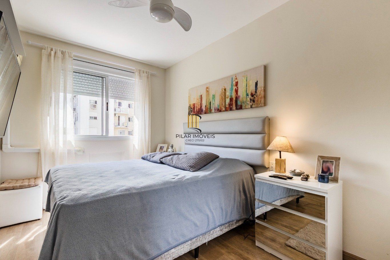 Apartamento 2 Dormitórios com Suíte, elevador e 2 Vagas no Alto Petrópolis