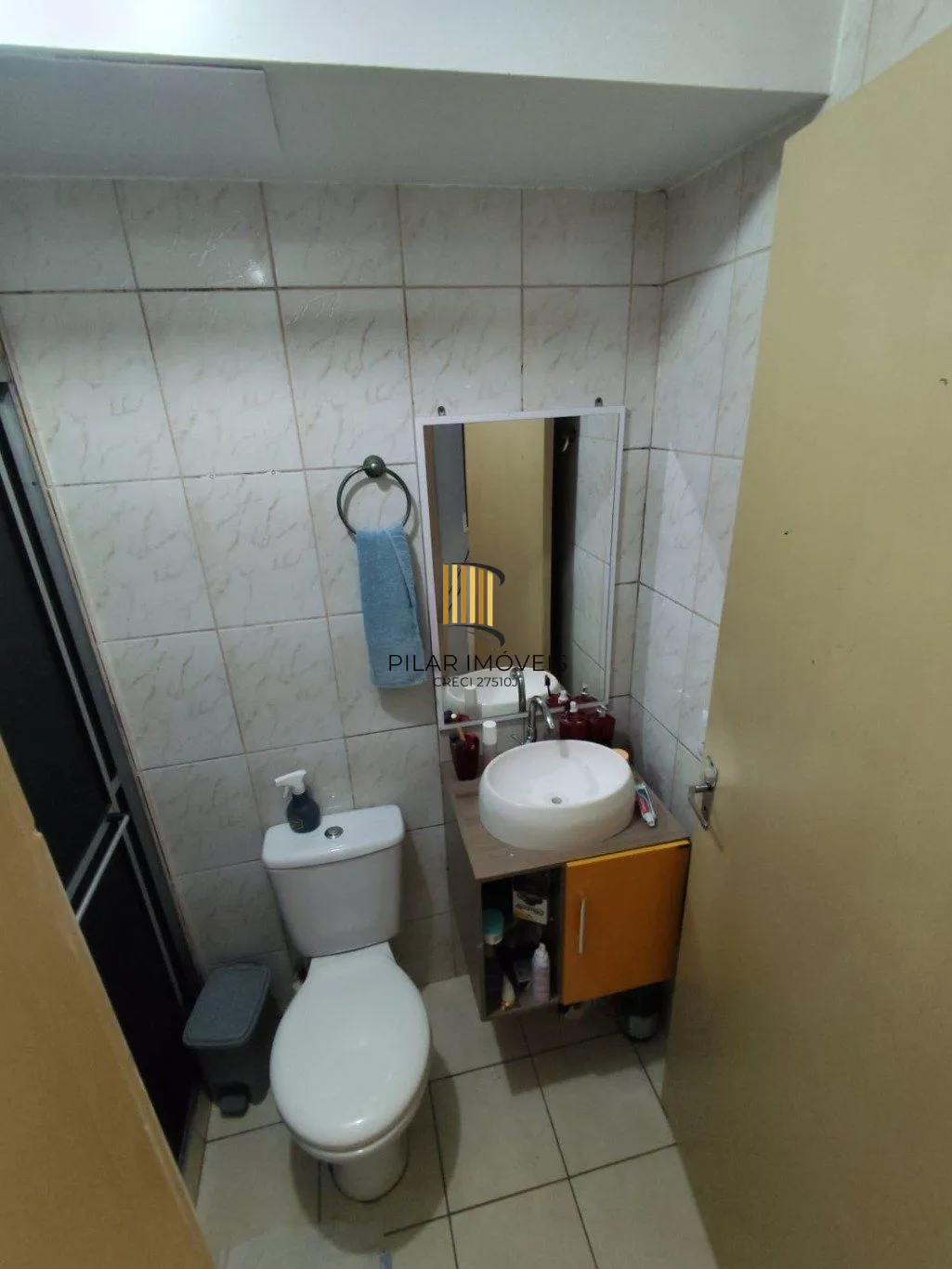 Apartamento de 2 dormitórios e 1 vaga de garagem em Canoas.