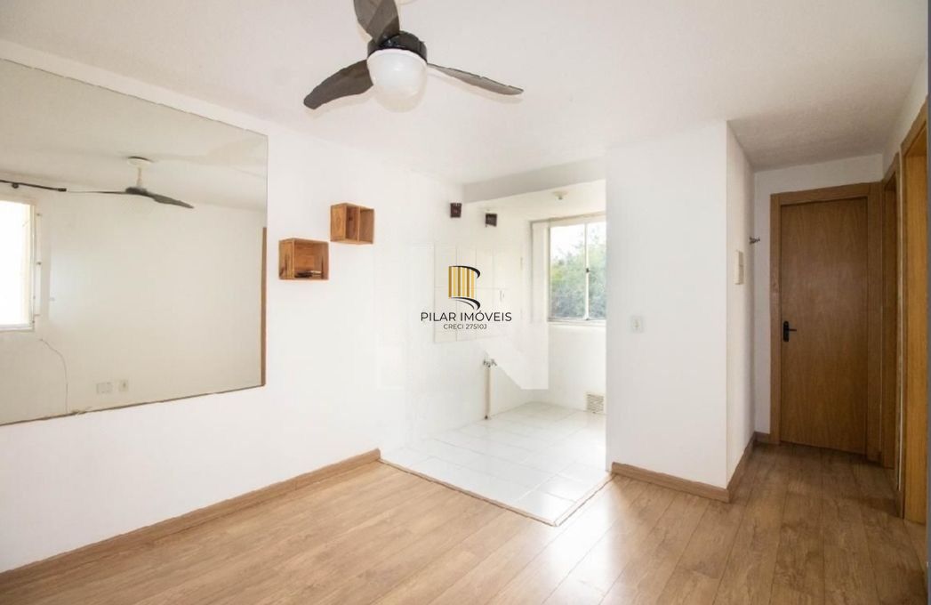 Apartamento  2 quartos com vaga no Bairro Jardim Leopoldina Porto Alegre