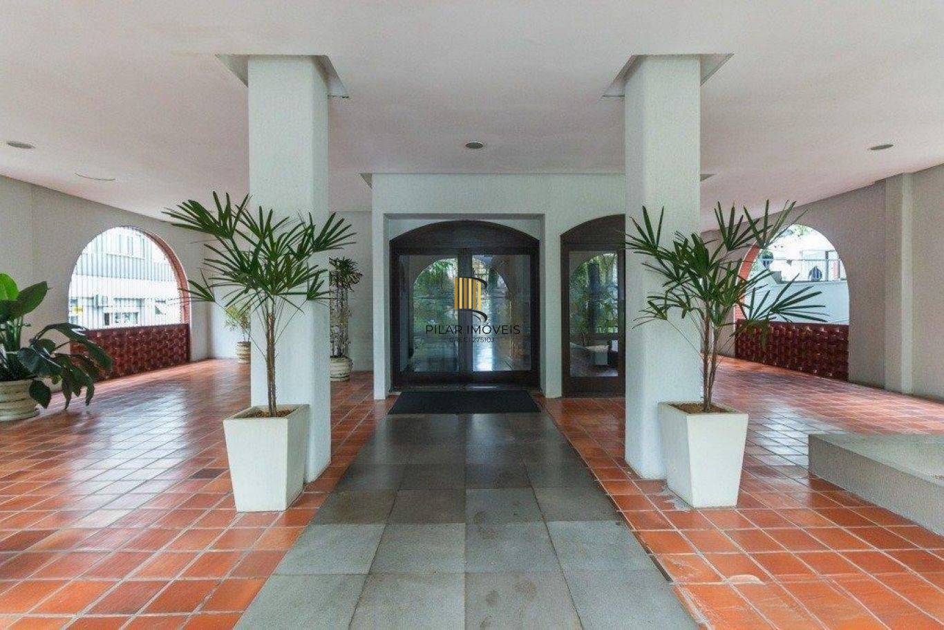 Apartamento com 3 quartos e 144m² à venda no bairro Auxiliadora