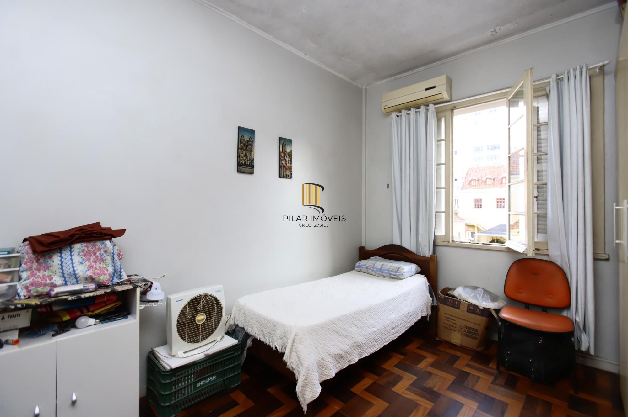 Apartamento 3 quartos com elevador no centro de Porto Alegre para Comprar