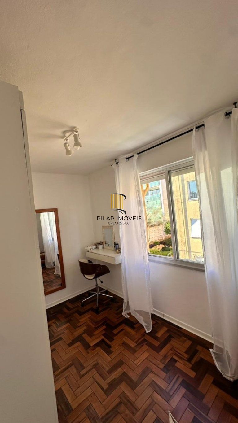 Apartamento com 2 quarto, 51m², 1 vaga à venda no bairro Cristal, Porto Alegre.