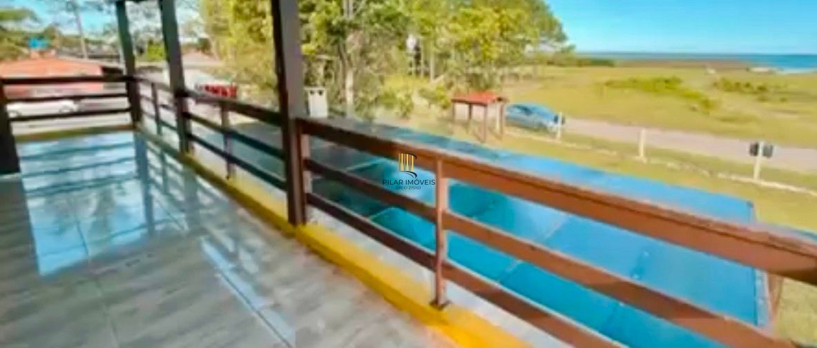 Casa  3 dormitórios em terreno  300m Magistério em Pinhal-RS