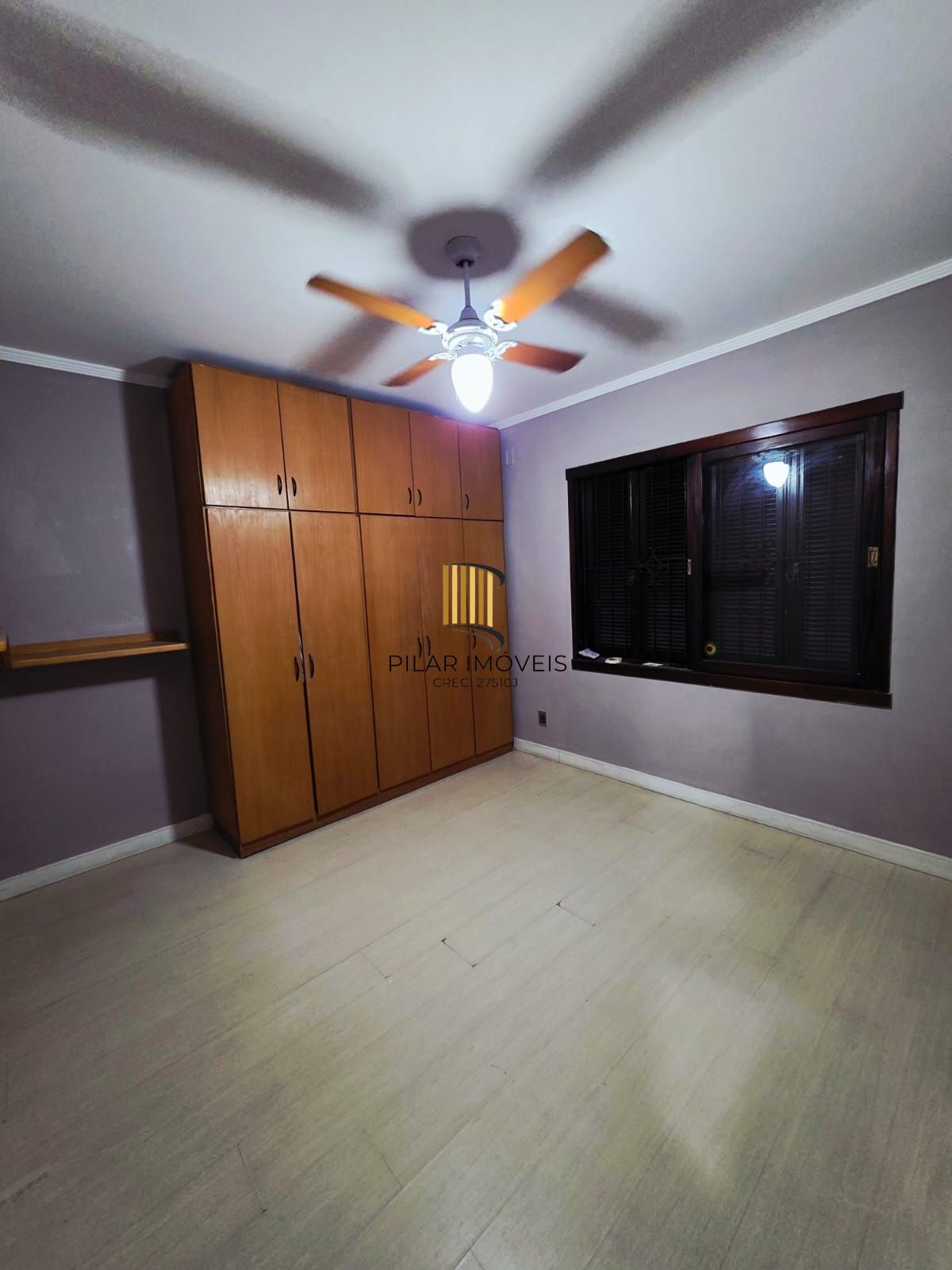 Casa de 3 dormitório no bairro Jardim do Salso