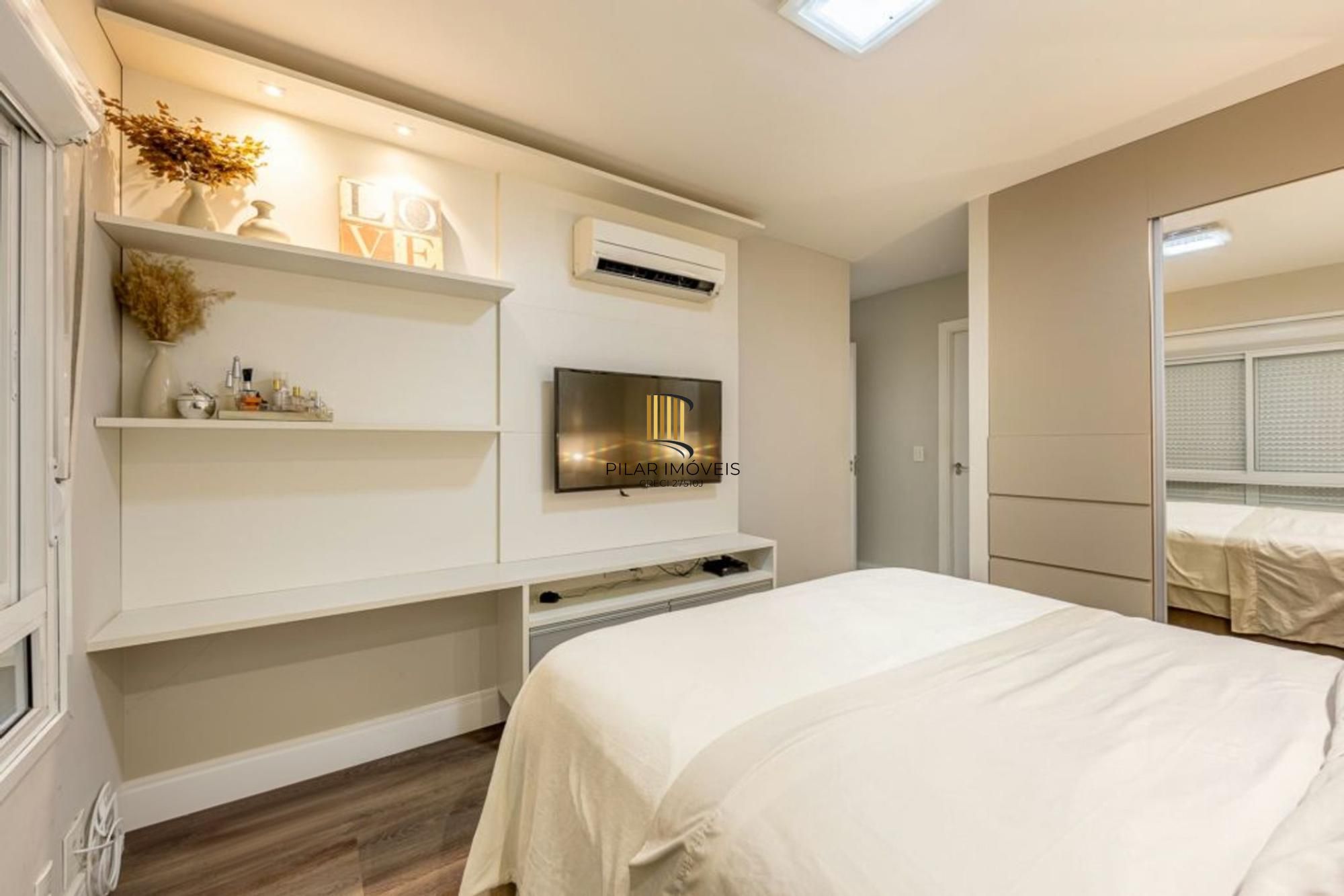 Apartamento 3 quartos, vaga, elevador e churrasqueira no bairro Petrópolis