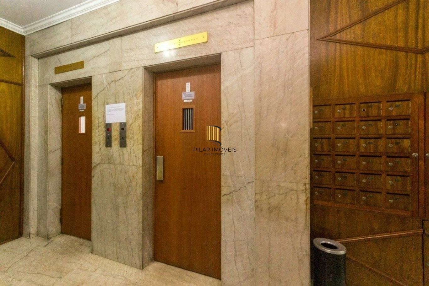 Apartamento de 3 dormitórios com 89 metros privativos no Centro.