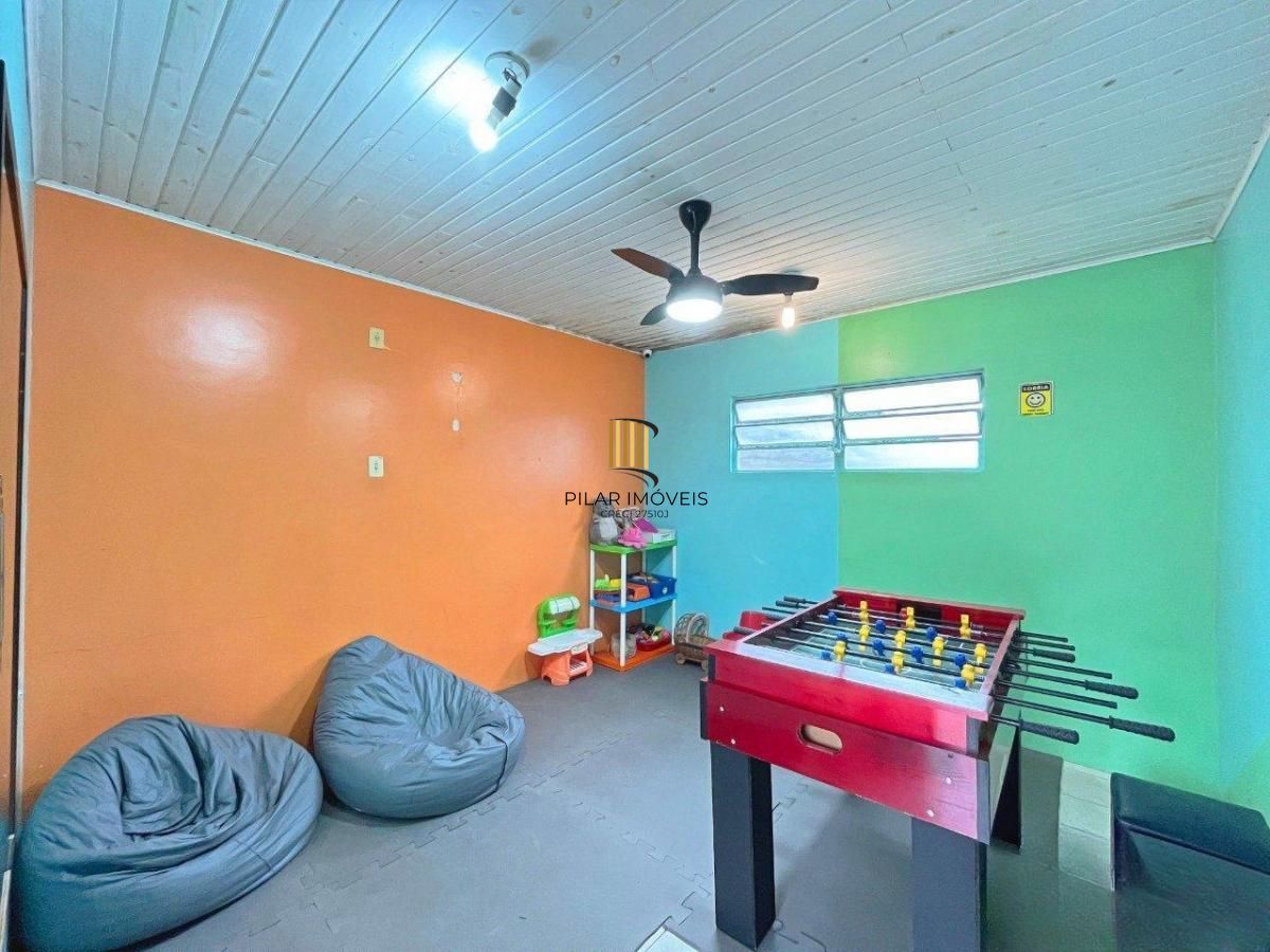 Casa com 3 quartos semi mobiliado com vaga no bairro Partenon