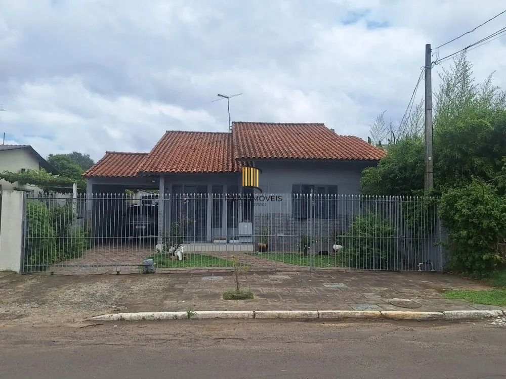 Casa de 2 dormitórios, sendo 1 suíte e 2 vaga de garagem coberta em Canoas.