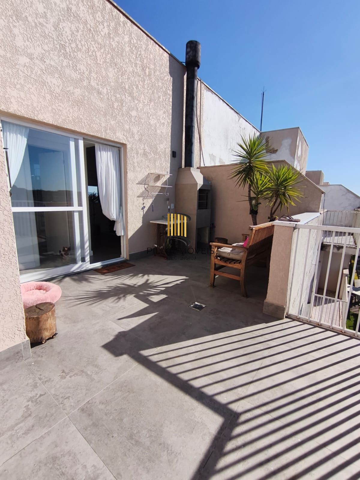 Cobertura duplex 3 dormitórios com terraço e vaga em Cachoeirinha