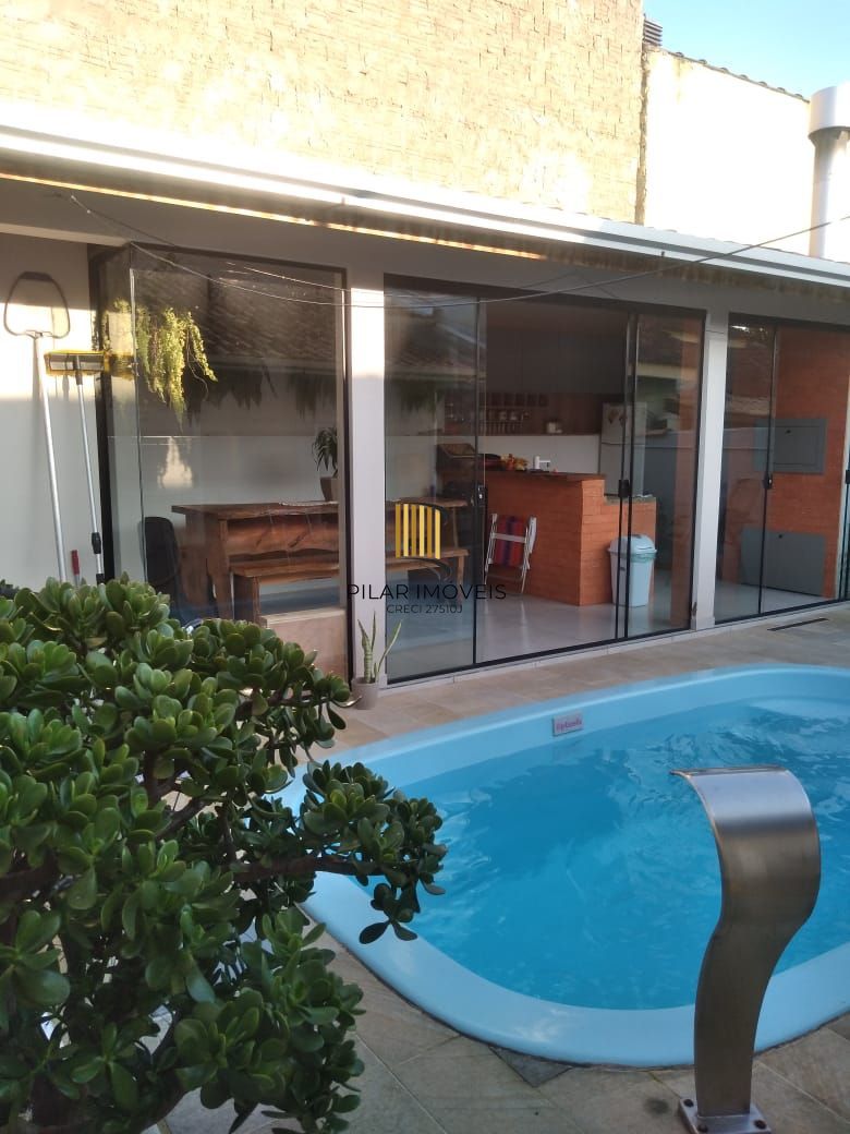 casa de 3 dormitórios no Porto Verde Porto Alegre - Pilar Imóveis