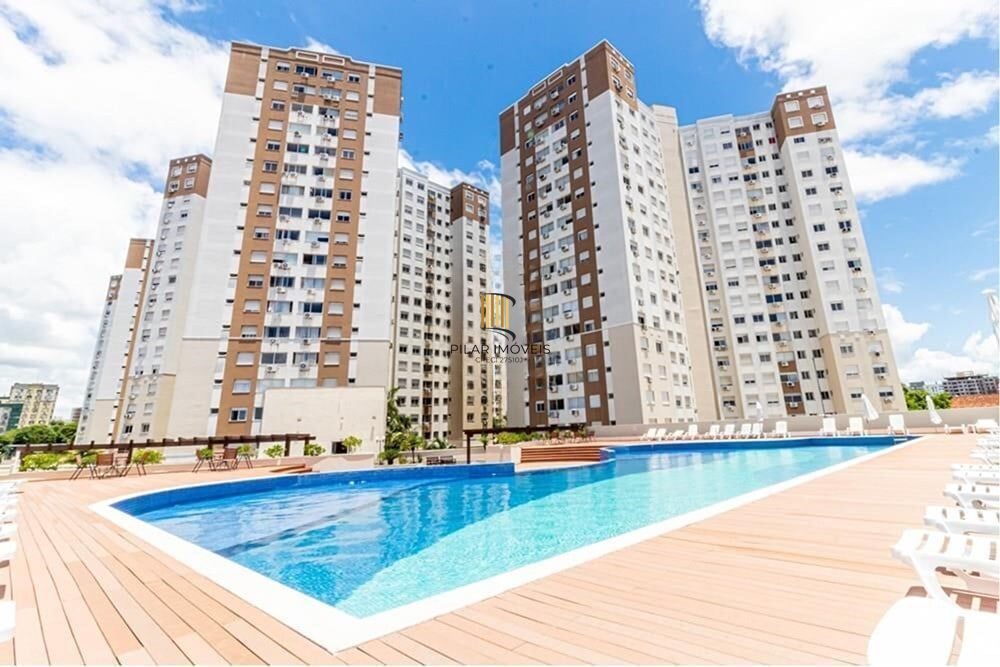Apartamento 2 dormitórios, 1 suíte, 1 vaga, elevador na Vila Ipiranga.