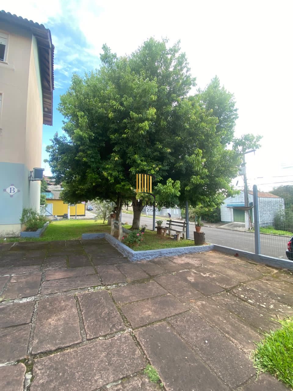 Apartamento 2 dormitórios térreo com 1 vaga Bairro Santa Teresa São Leopoldo
