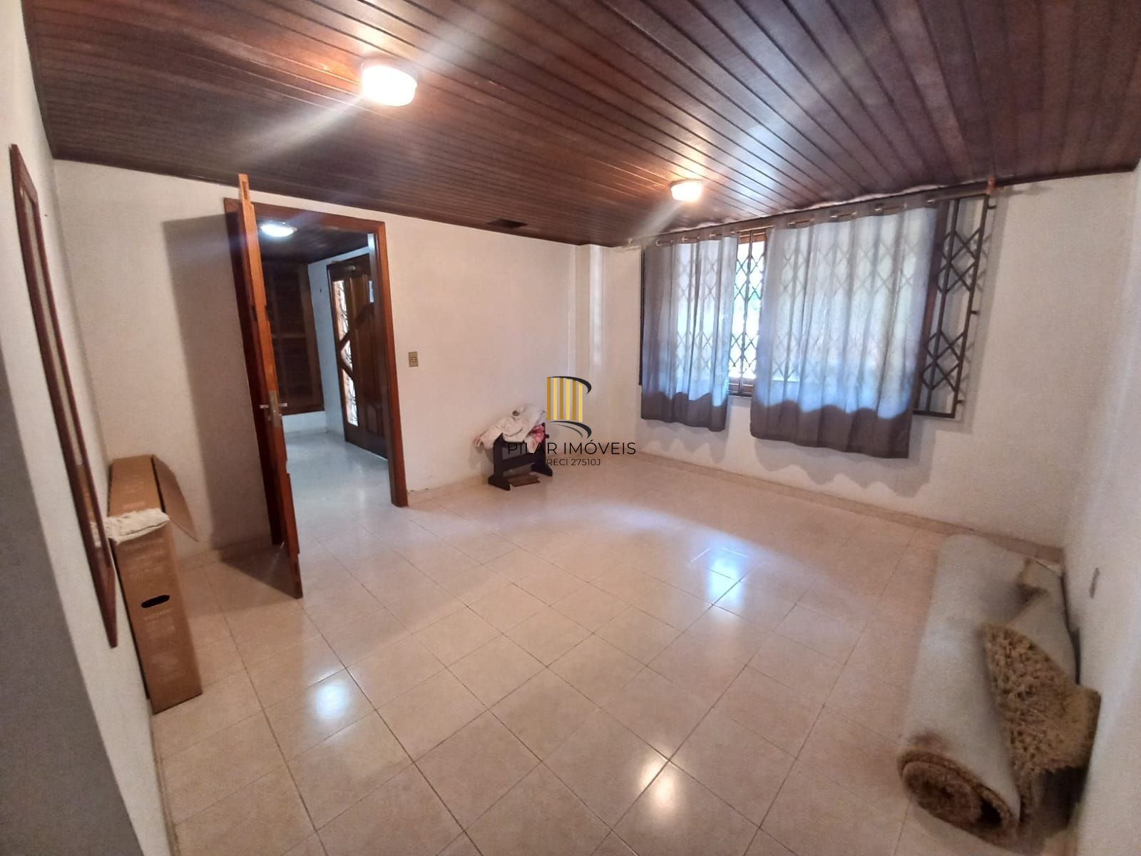 Apartamento com 3 quartos, 1 suíte, sacada e 3 vagas no Bairro jardim Itu