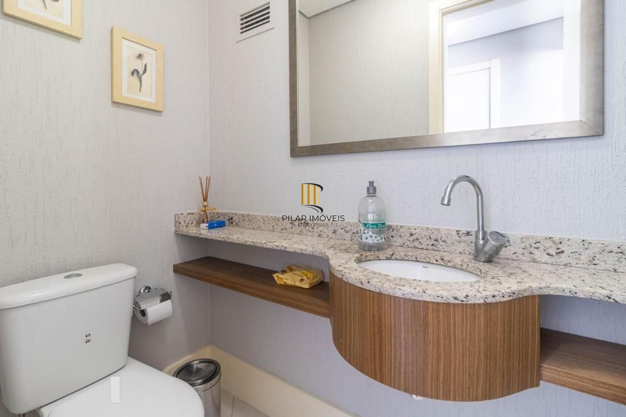 Apartamento 3 quartos, 3 suítes, elevador e 3 vagas bairro Passo da Areia.