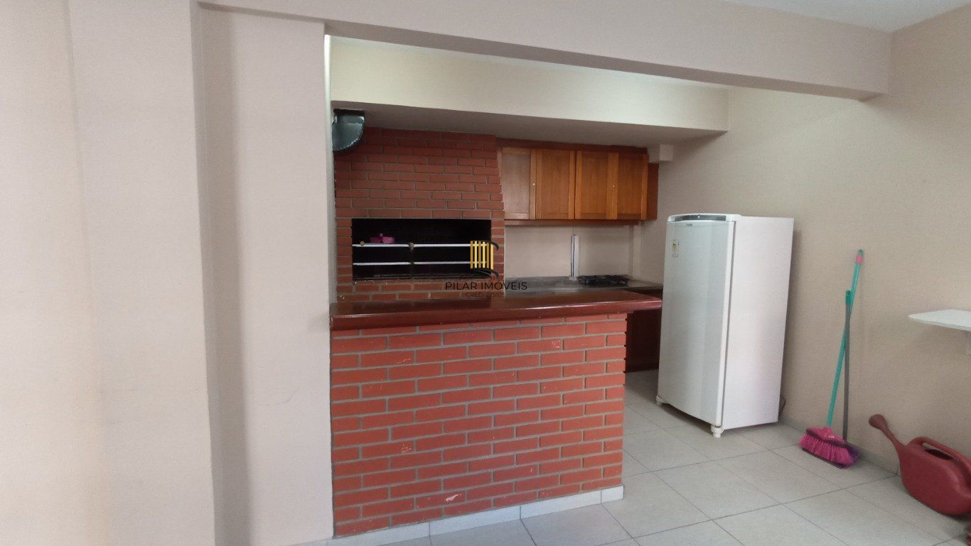 Apartamento com 2 quartos, 1 vaga com elevador na Vila Ipiranga