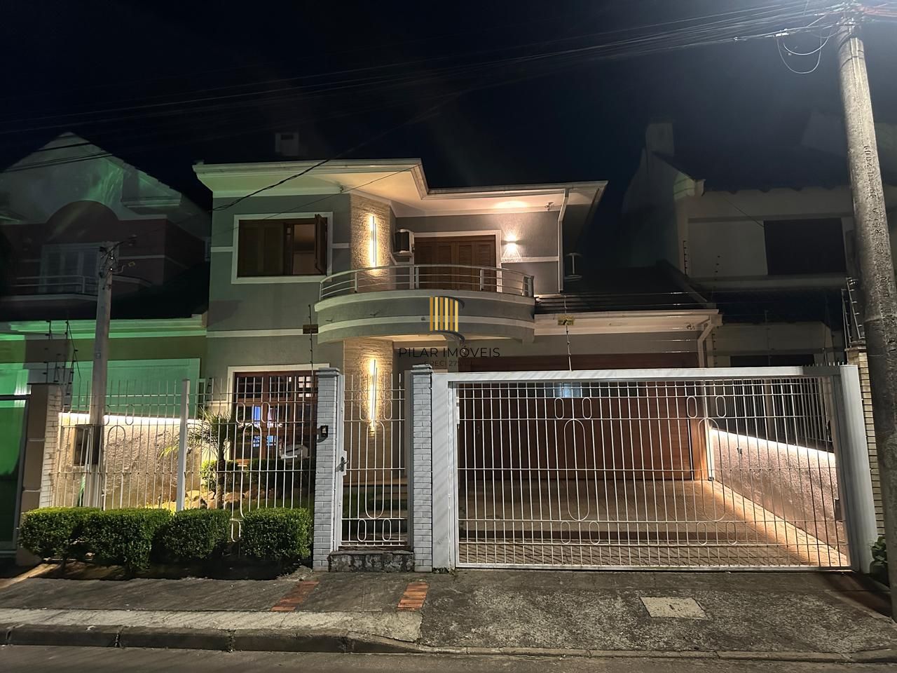 Casa Alto Padrão Mobiliada com Jacuzie Suíte Master