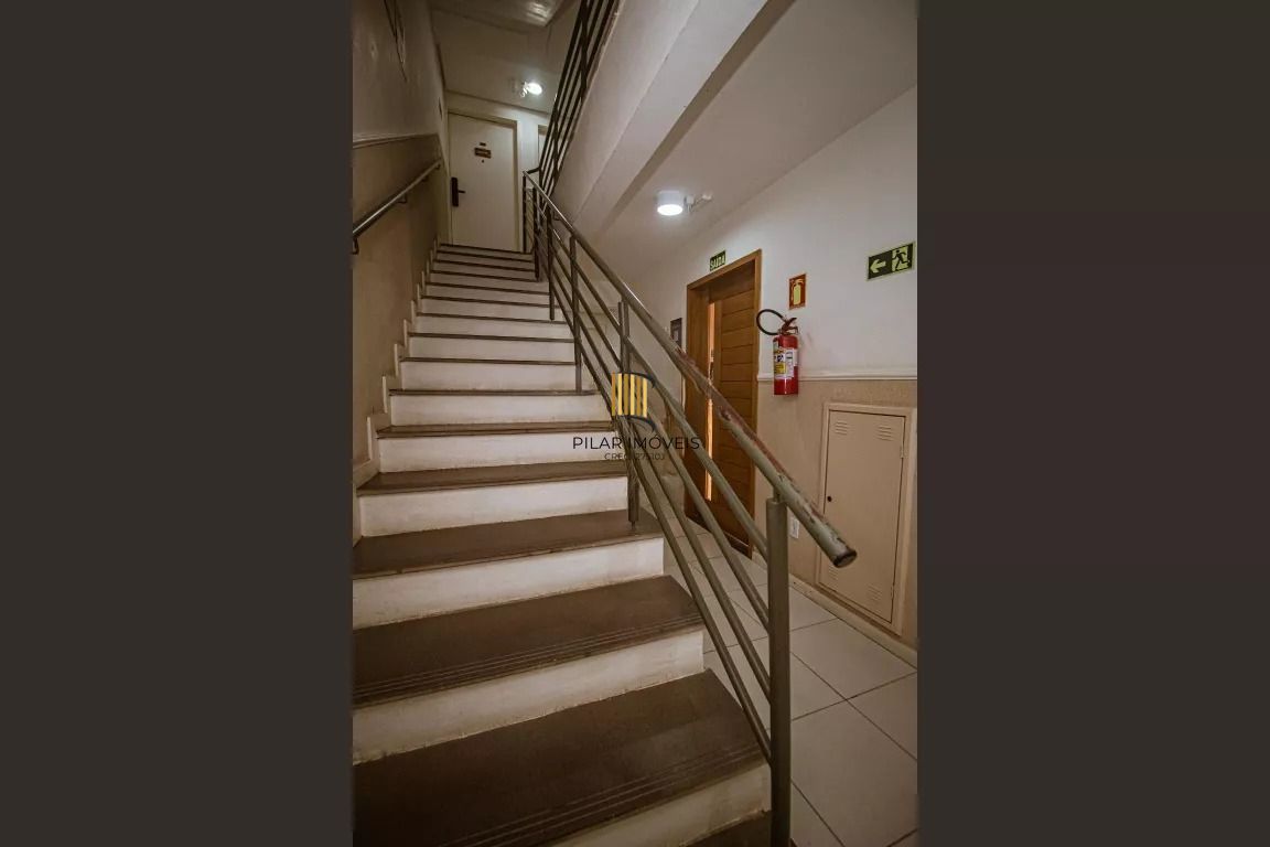 Apartamento 2 quarto, playground e salão de festa no bairro Abertas dos Morros