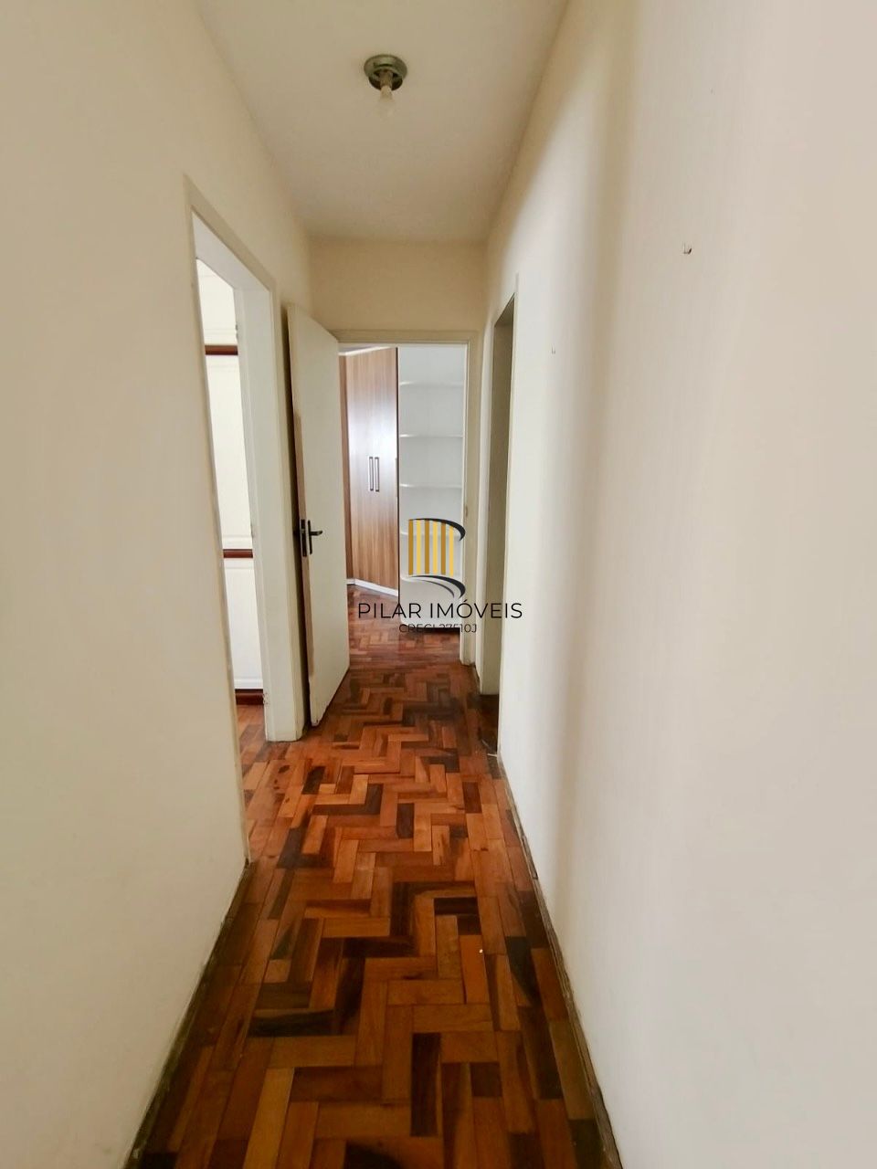 Apartamento de 2 quartos 2 banheiros Terceiro andar 74m2 Vila Ipiranga Iguatemi