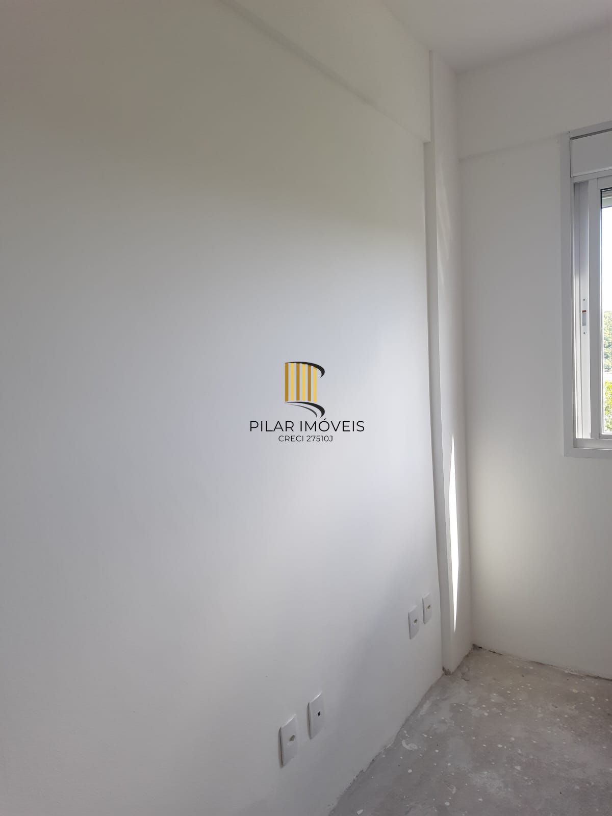 Apartamento a venda com 42 no Bairro cavalhada