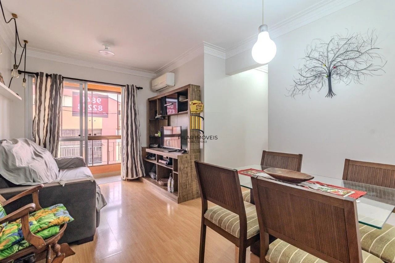 Apartamento 2 Dormitórios com 1 vaga coberta e elevador no Alto Petrópolis - Pilar Imóveis