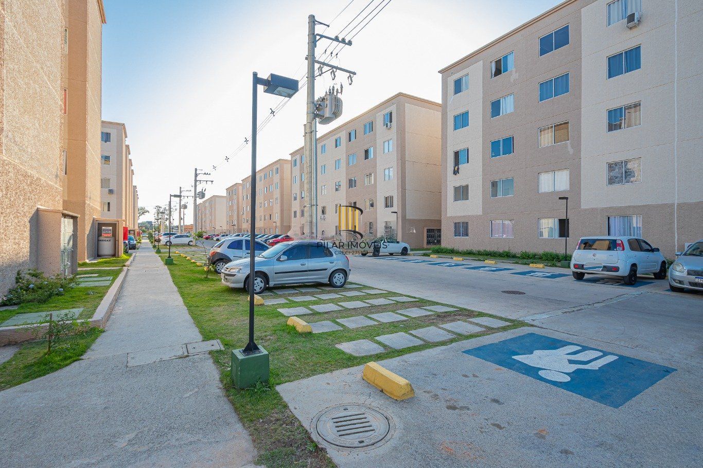Apartamento com 2 dormitórios, com 1 vaga de garagem em Canoas.