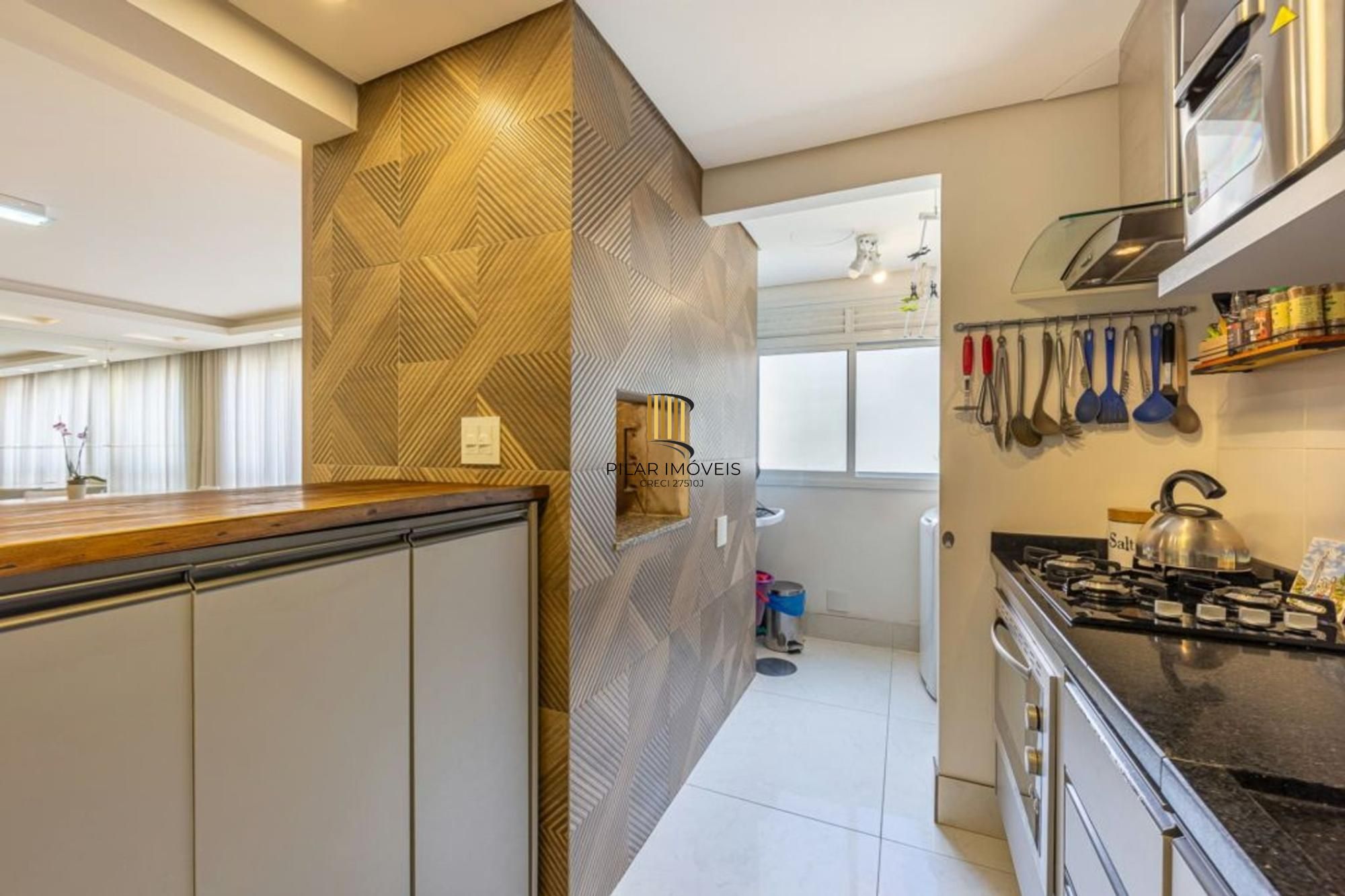 Apartamento 3 quartos, vaga, elevador e churrasqueira no bairro Petrópolis