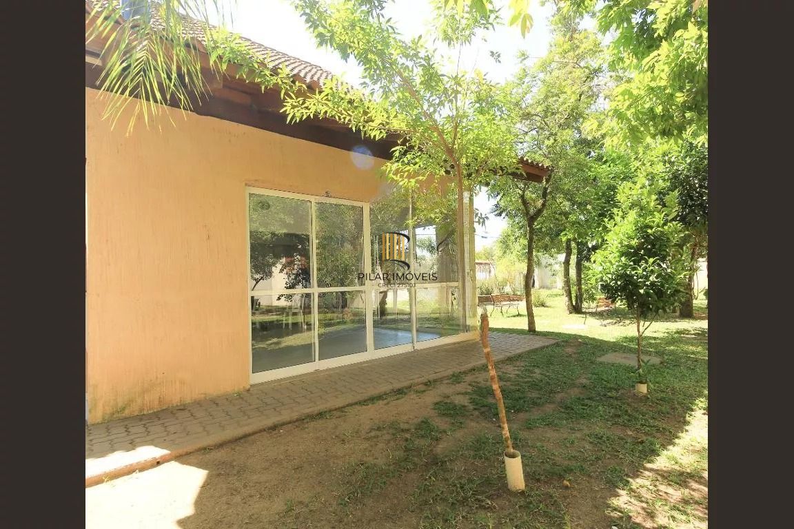 Apartamento 2 quarto, playground e salão de festa no bairro Abertas dos Morros