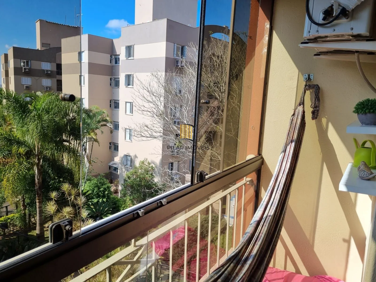 Apartamento 2 quartos, 1 vaga e elevador no Jardim Carvalho