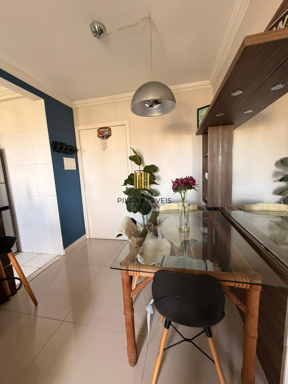 Apartamento mobiliado de 2 quartos no bairro Teresópolis