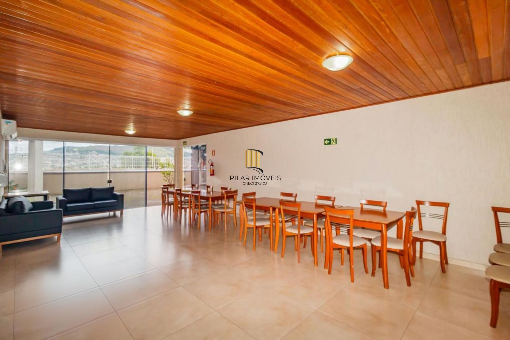 Apartamento de 3 dormitórios, 2 vagas, elevador no bairro Jardim Botânico