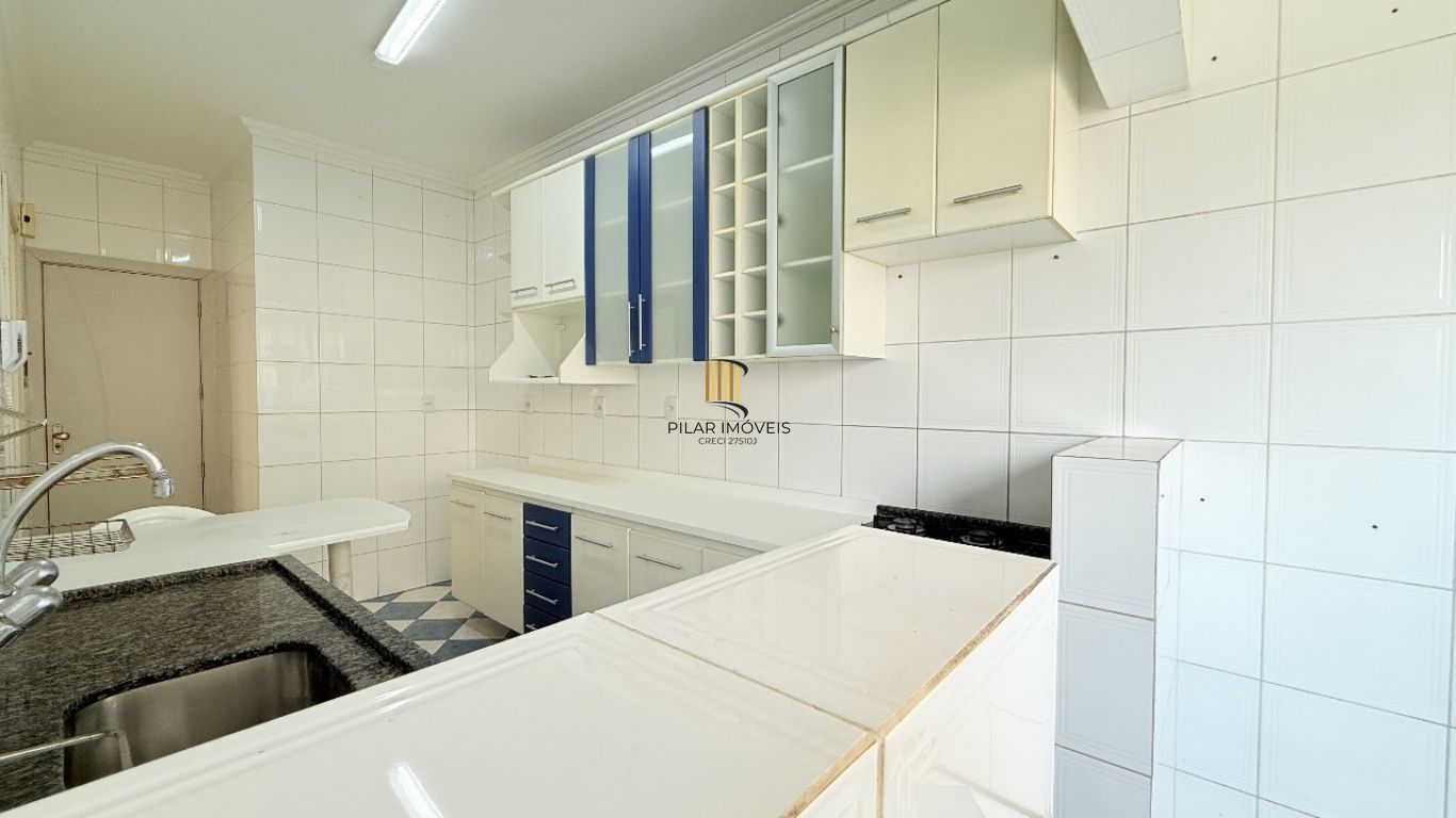 Apartamento de 3 dormitórios no bairro Jardim Lindóia