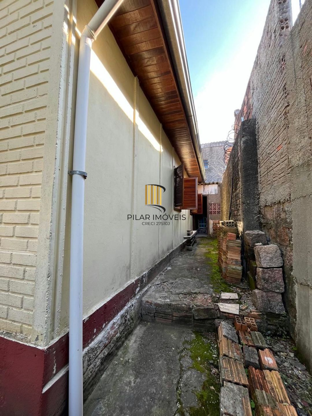 Casa com 3 dormitórios bairro Teresópolis