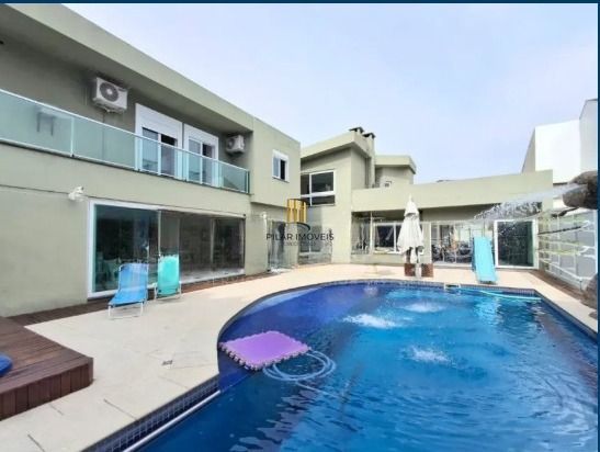 Casa com 4 Quartos e 4 banheiros, 600 m² por R$ 3.790.000 no Jardim Lindóia.