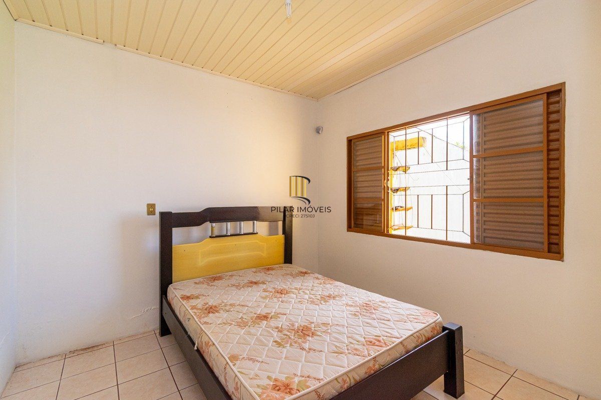 Casa de 1 dormitório e 1 vaga de garagem em Cachoeirinha.