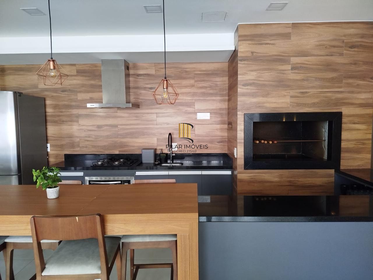 Apartamento térreo garden com 1 dormitório, 1 suíte, 1 vaga de garagem