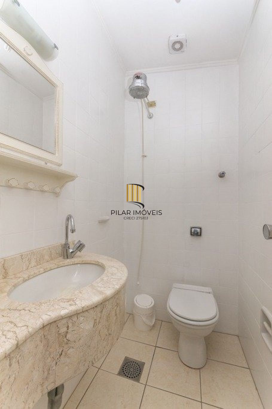 Cobertura à venda com 2 quartos 153 m²  avenida Mariland, São João, Porto Alegre