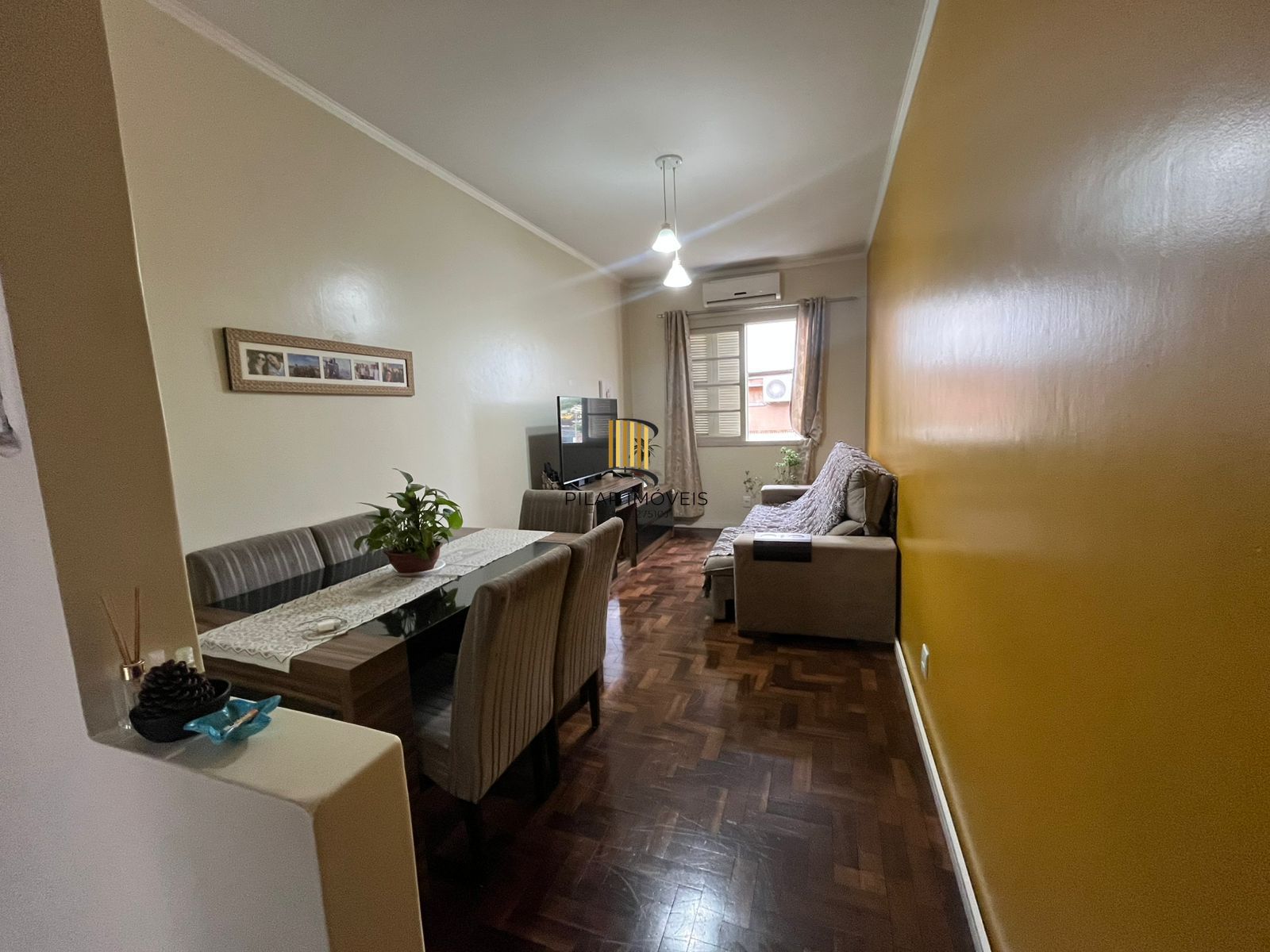 Apartamento com 2 quartos, 2 banheiros e sol da manhã no bairro Vila Ipiranga