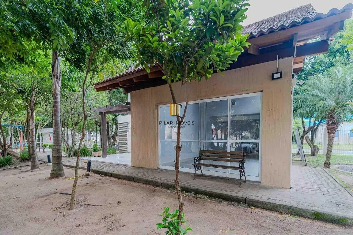 Apartamento 2 quarto, playground e salão de festa no bairro Abertas dos Morros