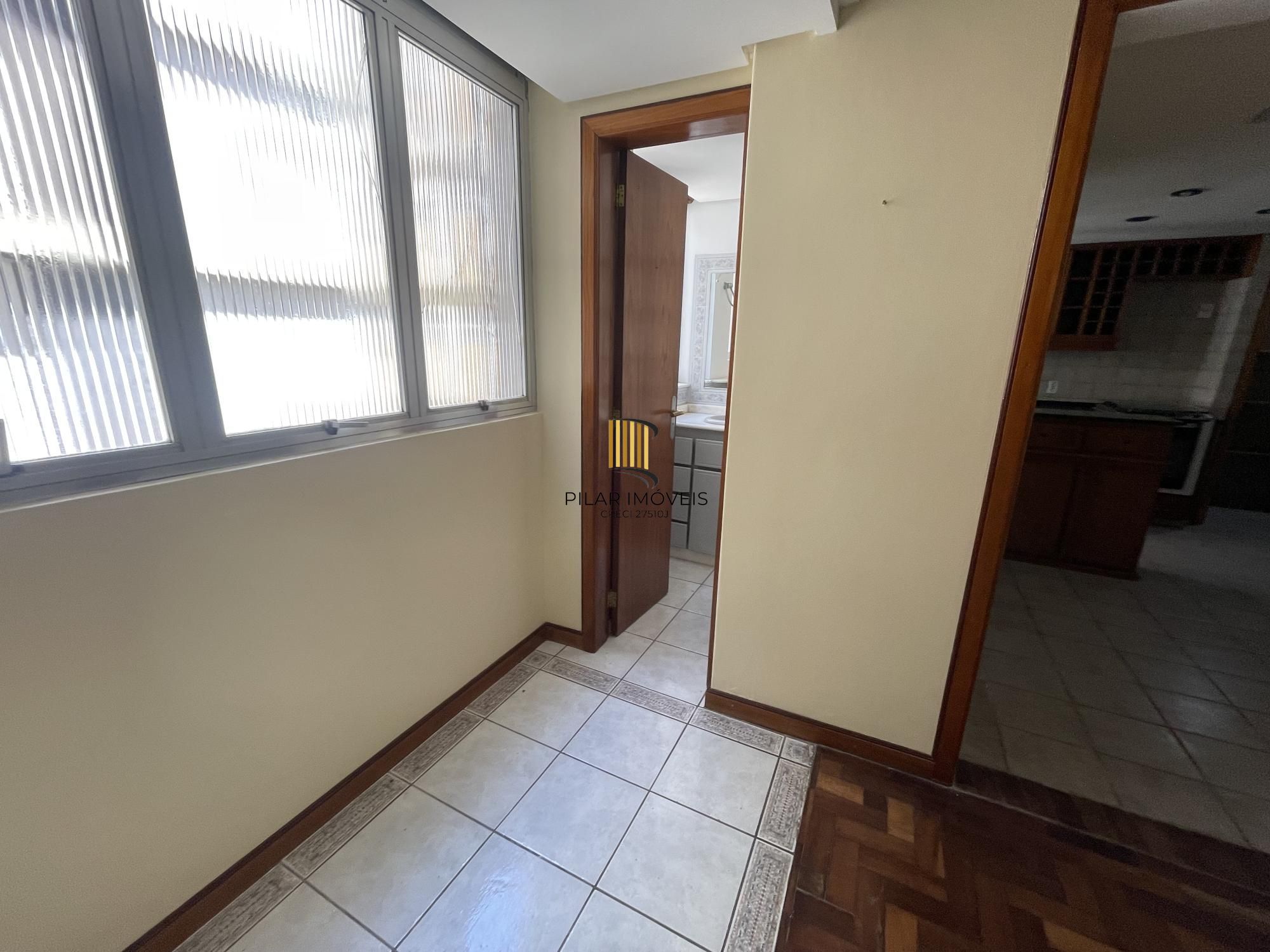 Apartamento 3 dormitório 84m² Elevador e Sacada Bairro Bom Fim Porto Alegre