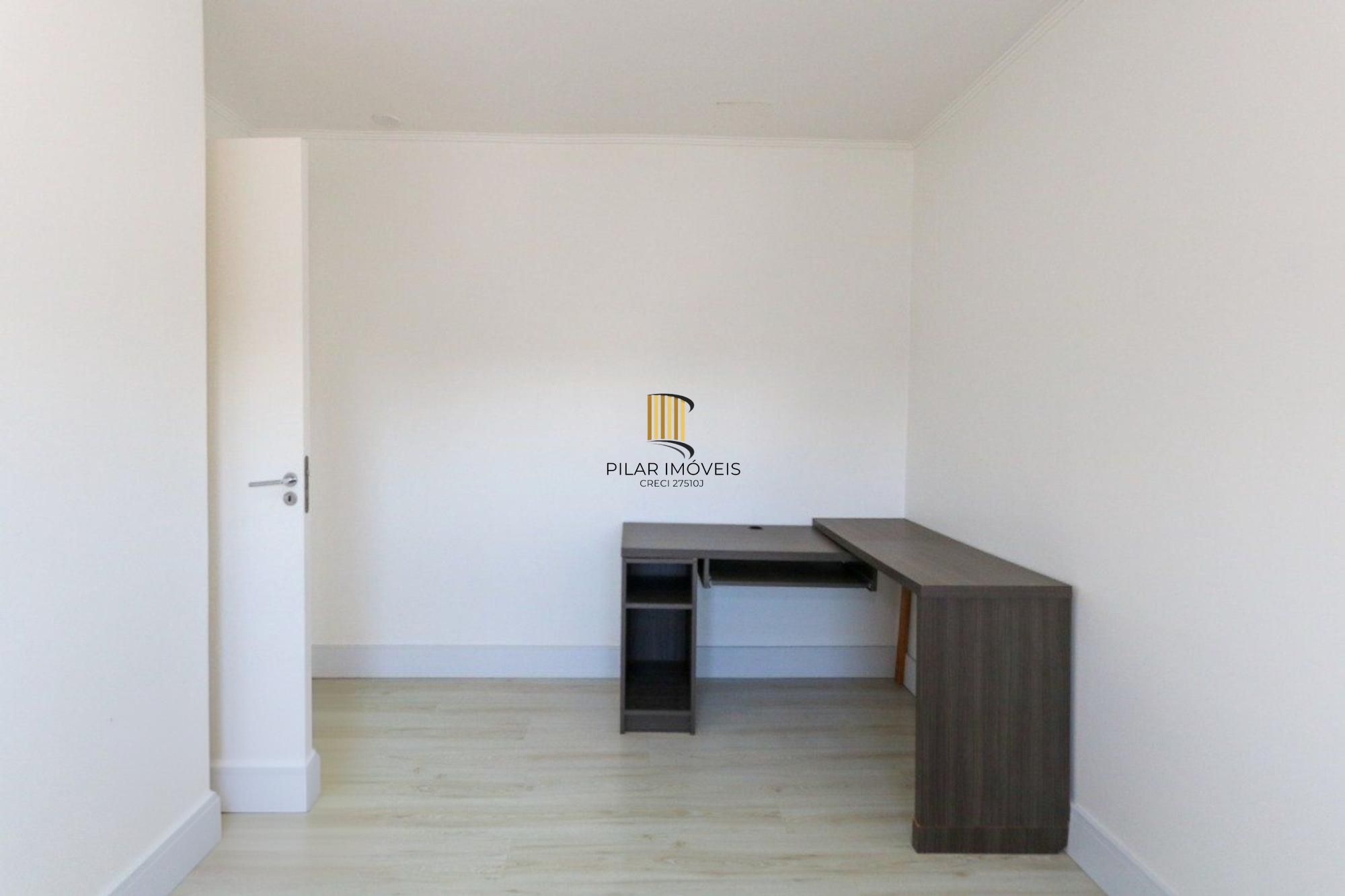 Apartamento com 3 quartos, com elevador e 1 vaga de garagem em Canoas.